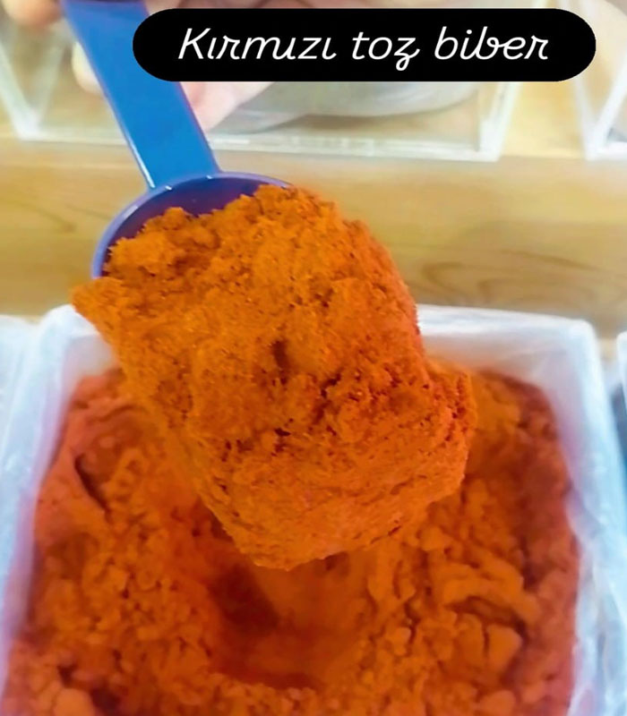 ipek-toz-biber
